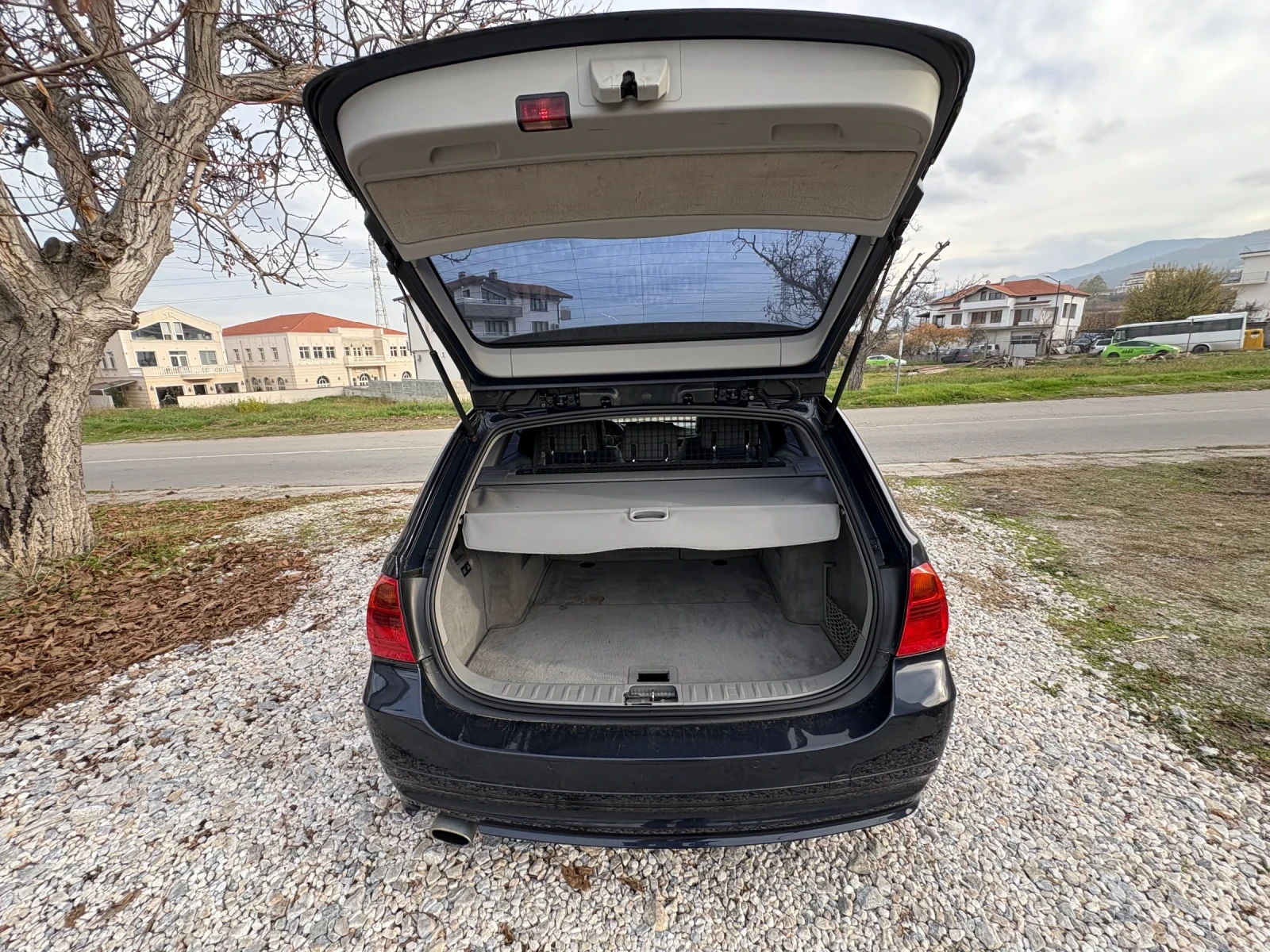 BMW 320 Facelift 1.8D 143 ps Navigaciya | Mobile.bg   14