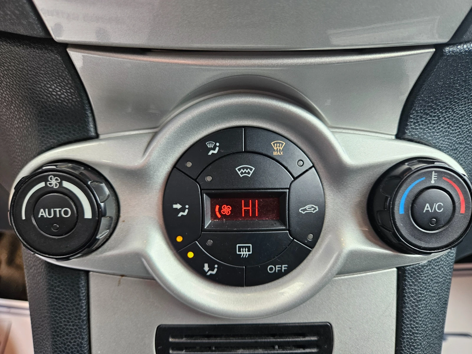 Ford Fiesta 1.4 Keyless TITANIUM  | Mobile.bg � ����������� 16