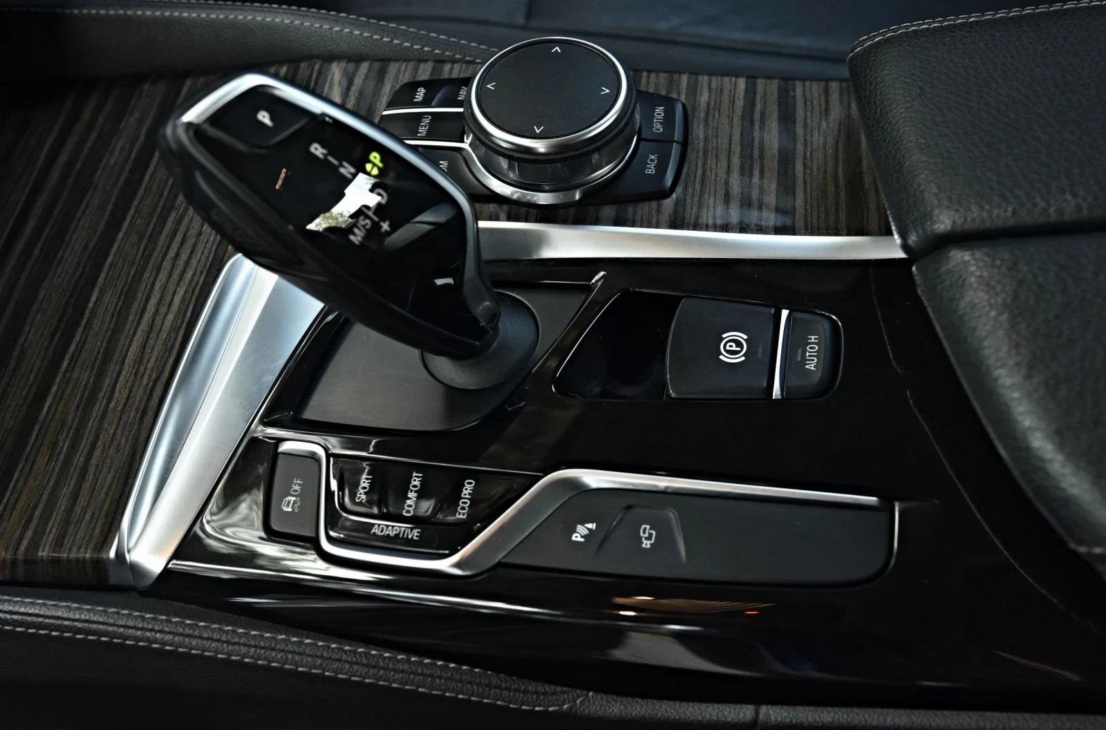 BMW 540 540I B58, снимка 12 - Автомобили и джипове - 53744296