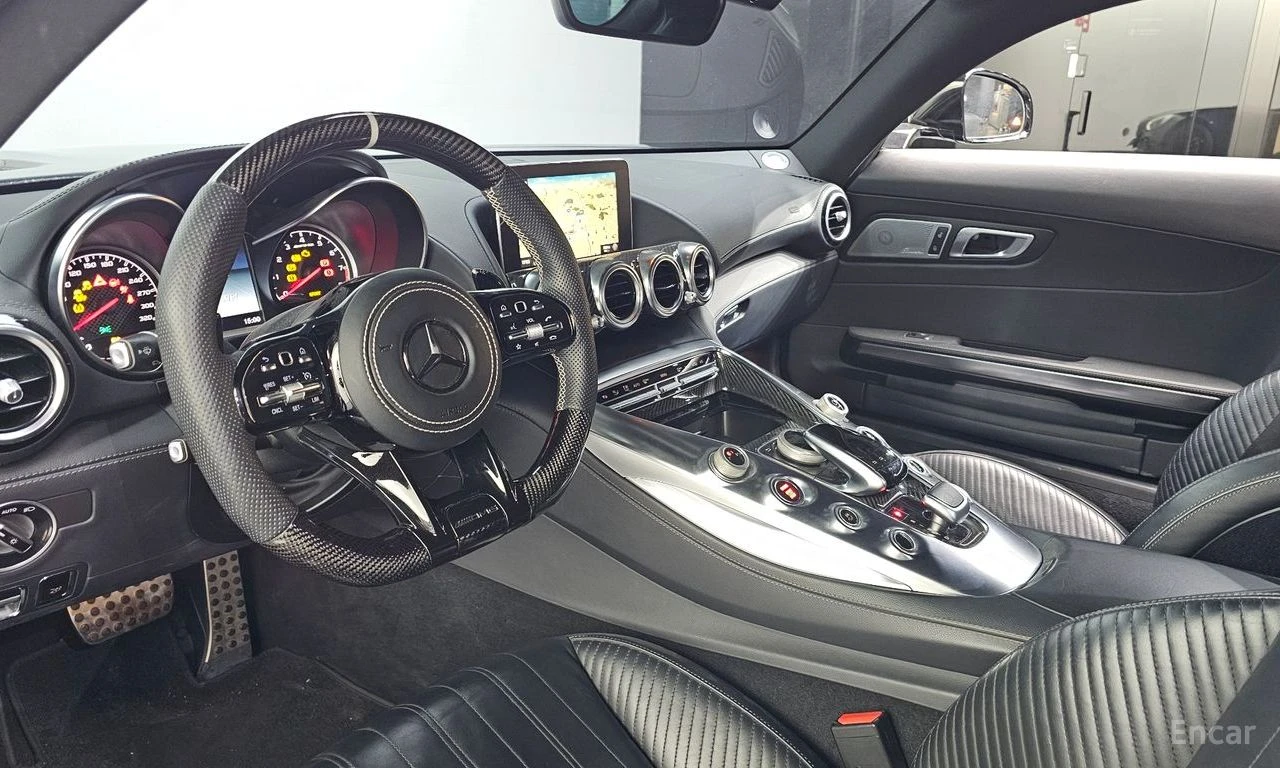 Mercedes-Benz AMG GT 4.0* V8* BI-TURBO* BURMESTER* , снимка 9 - Автомобили и джипове - 54370309