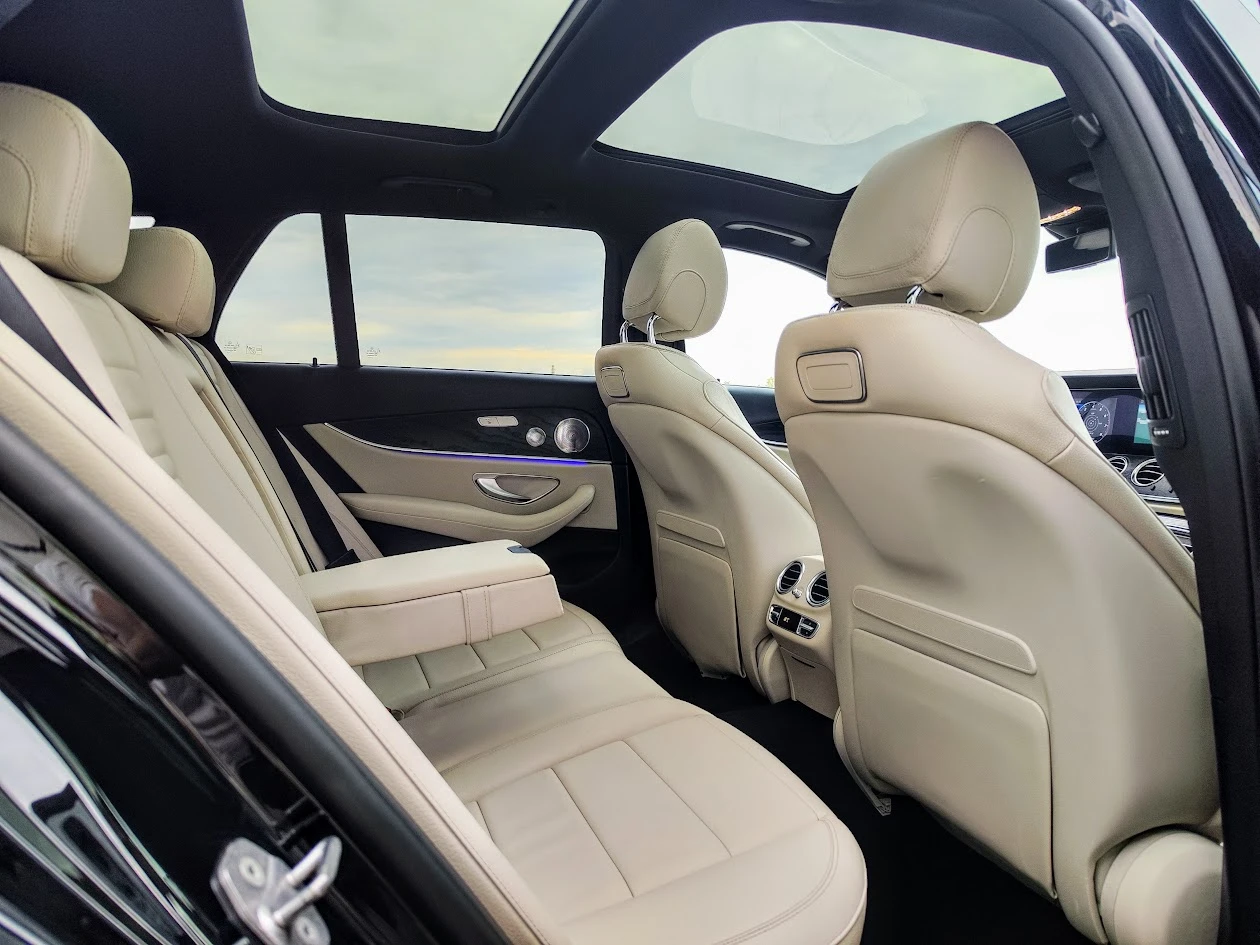 Mercedes-Benz E 350 * AMG* 4-MATIC* FULL, снимка 12 - Автомобили и джипове - 54459423