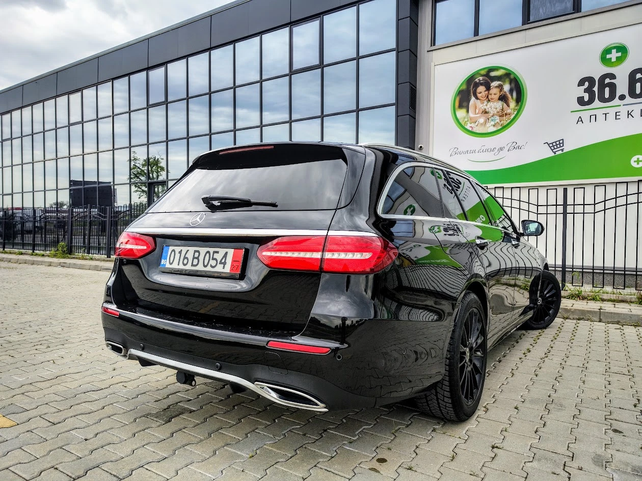 Mercedes-Benz E 350 * AMG* 4-MATIC* FULL, снимка 4 - Автомобили и джипове - 54459423