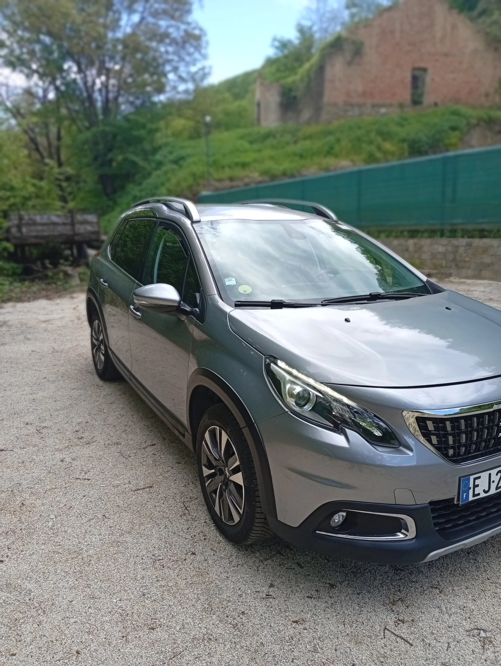 Peugeot 2008 1.6 HDI, снимка 3 - Автомобили и джипове - 54584445