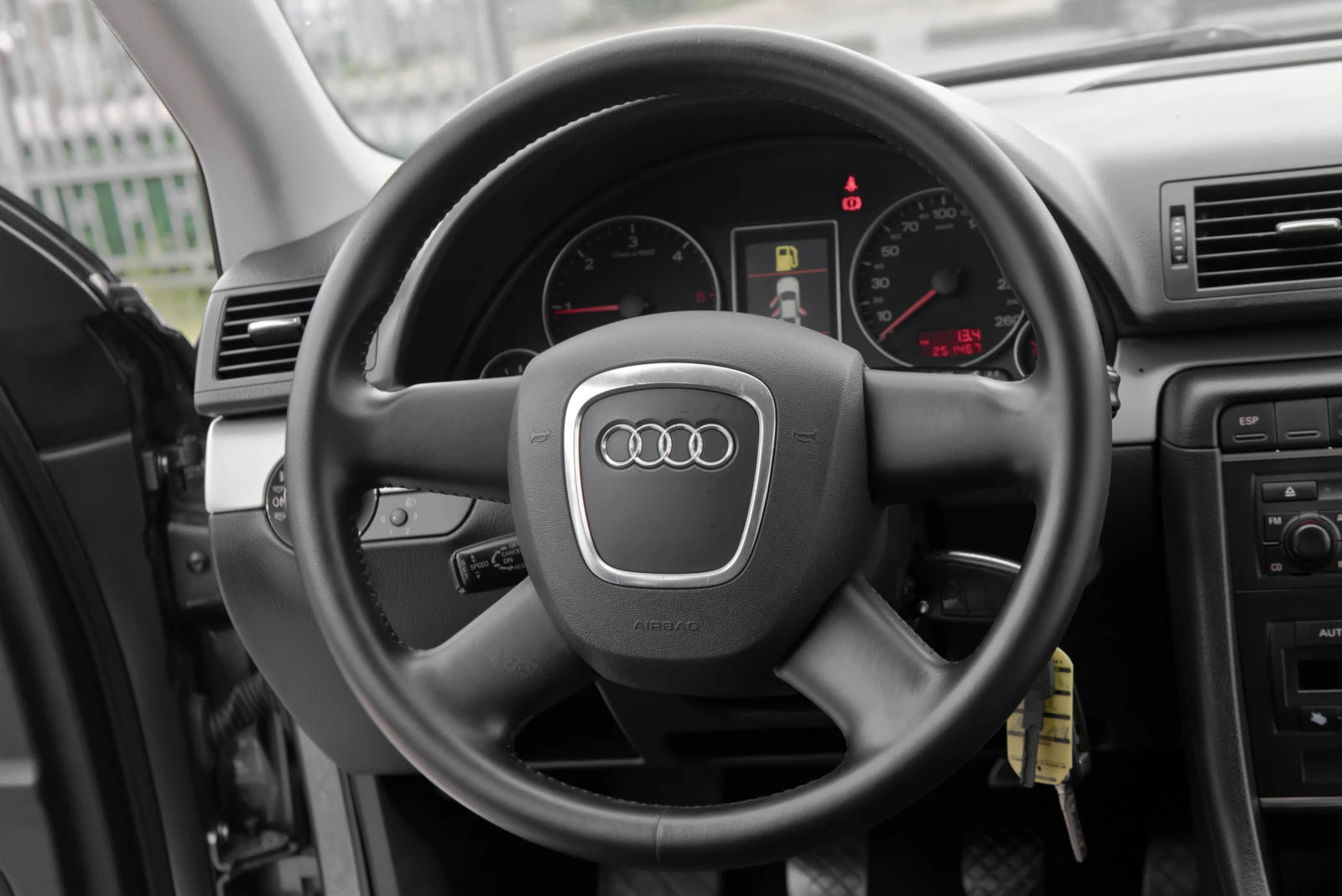 Audi A4 1.9tdi 116ks 6sk., снимка 14 - Автомобили и джипове - 54612666
