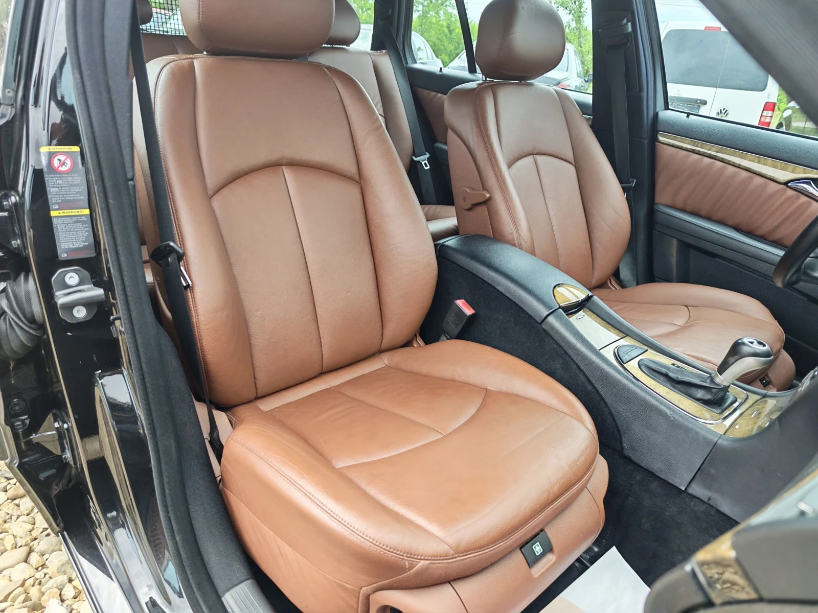 Mercedes-Benz E 280 CDI V6 EVO, снимка 14 - Автомобили и джипове - 54740260