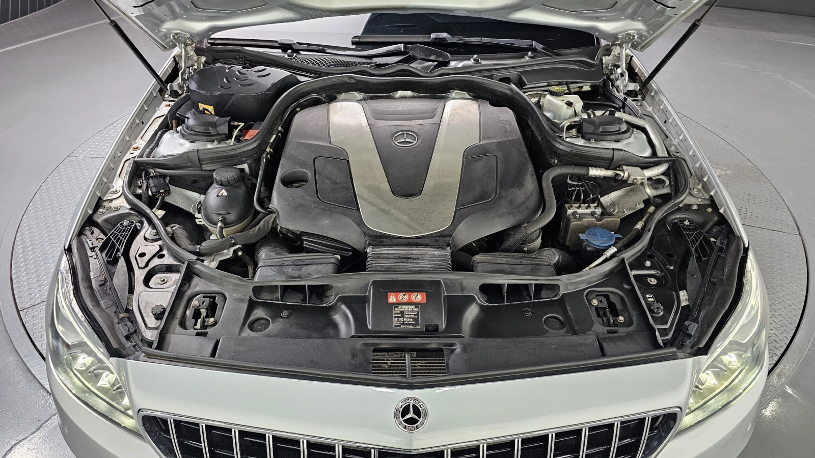 Mercedes-Benz CLS 350, снимка 16 - Автомобили и джипове - 55417268