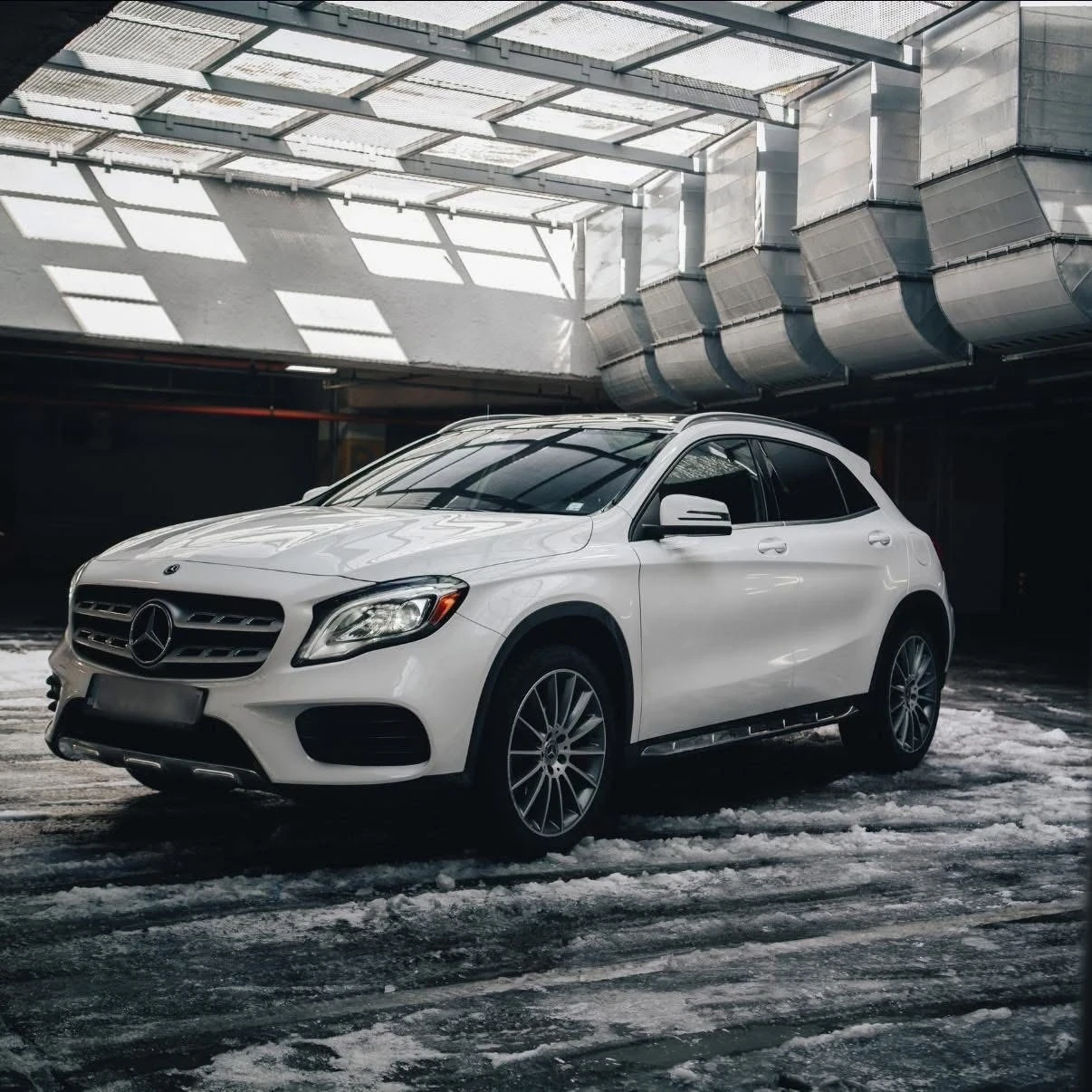 Mercedes-Benz GLA 250, снимка 4 - Автомобили и джипове - 55564028