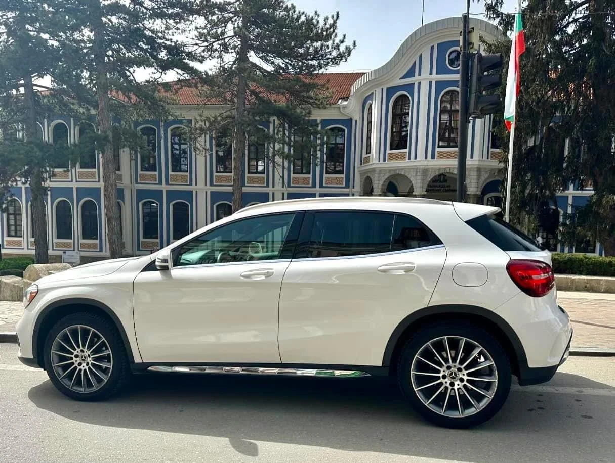 Mercedes-Benz GLA 250, снимка 5 - Автомобили и джипове - 55564028