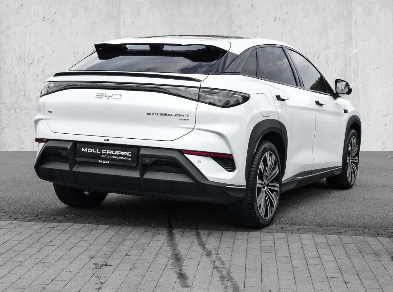 BYD Sealion 7 Excellence 390 kW AWD Design Pano L, снимка 2 - Автомобили и джипове - 55879731