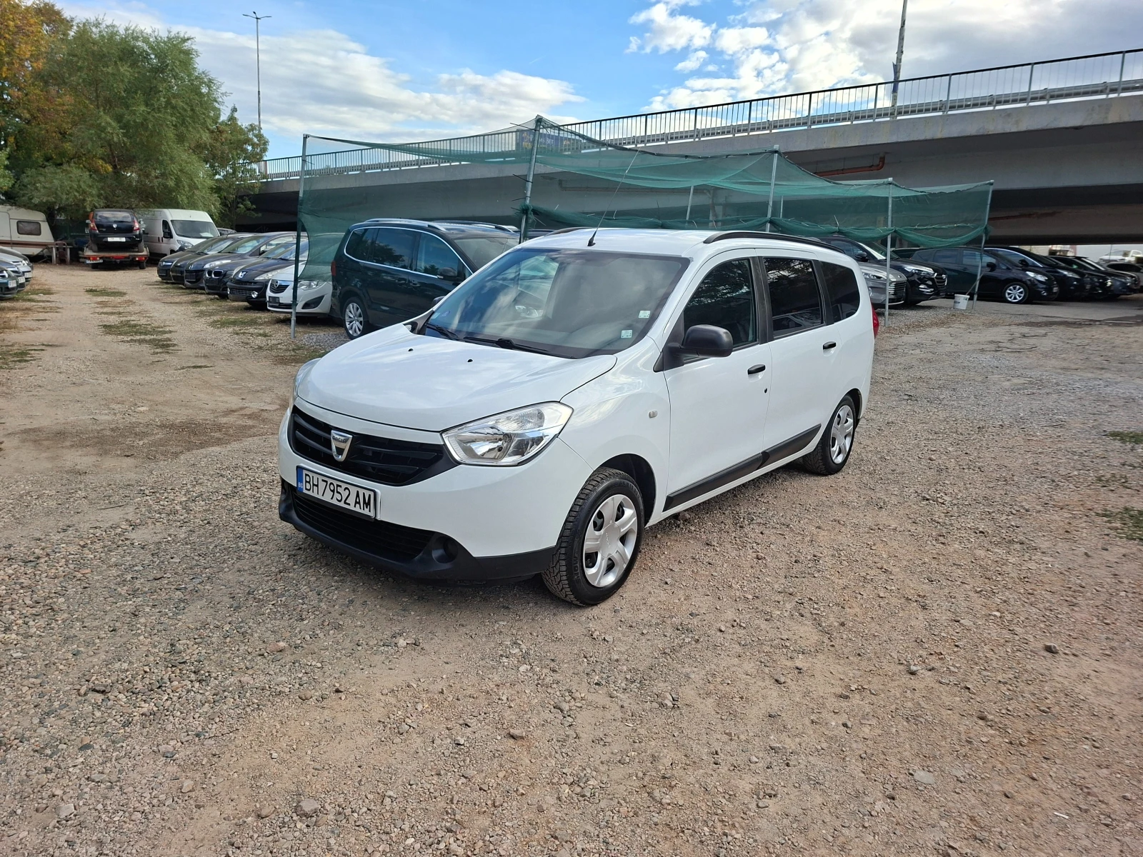 Dacia Lodgy ГАЗ-БЕНЗИН