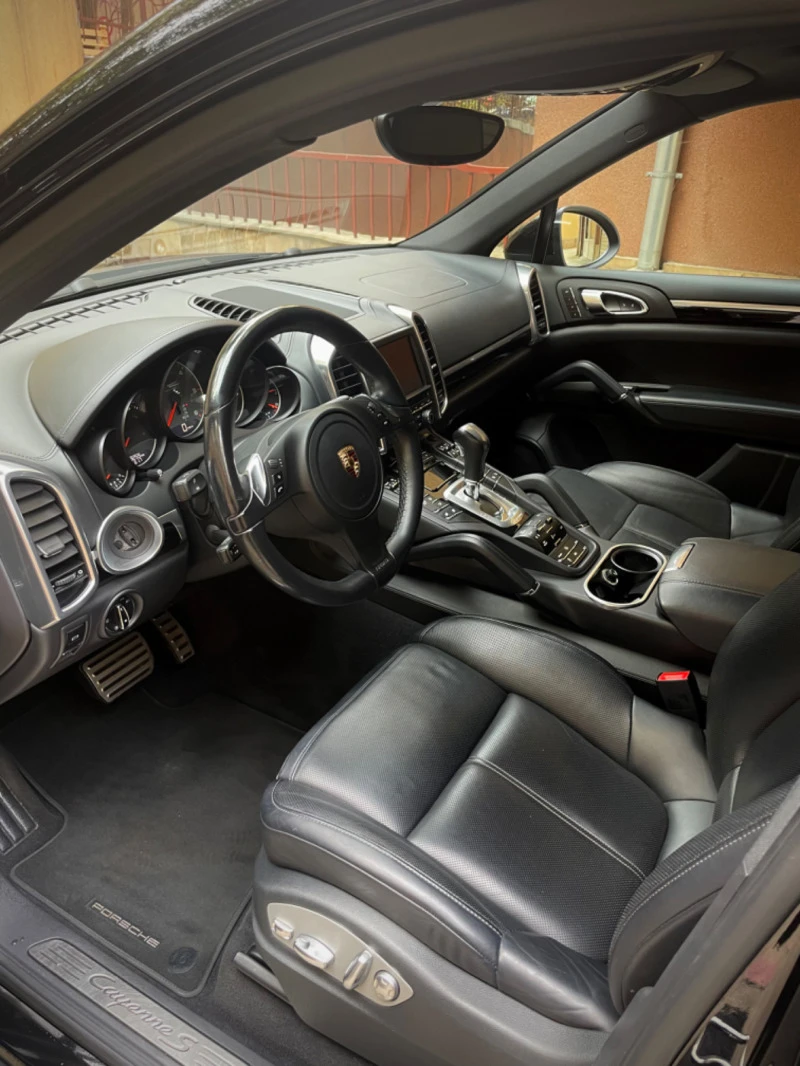 Porsche Cayenne S 4.2 DIESEL, снимка 10 - Автомобили и джипове - 47359029