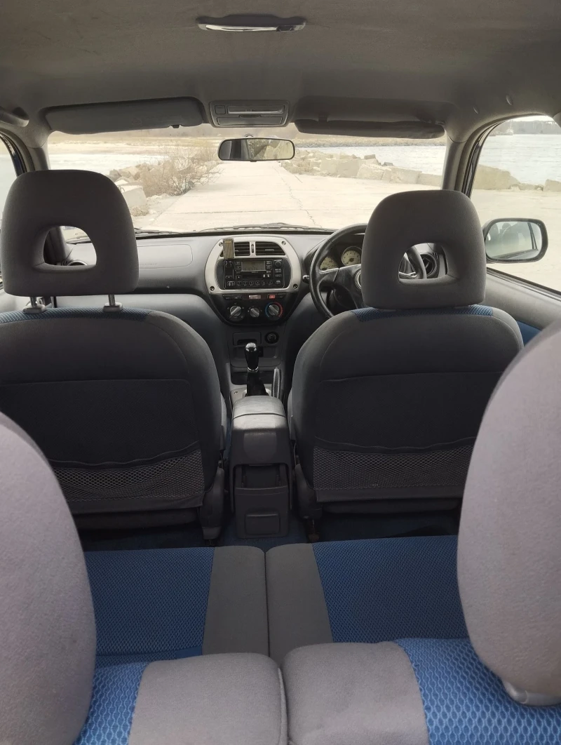 Toyota Rav4 1.8vvti, снимка 9 - Автомобили и джипове - 47189485