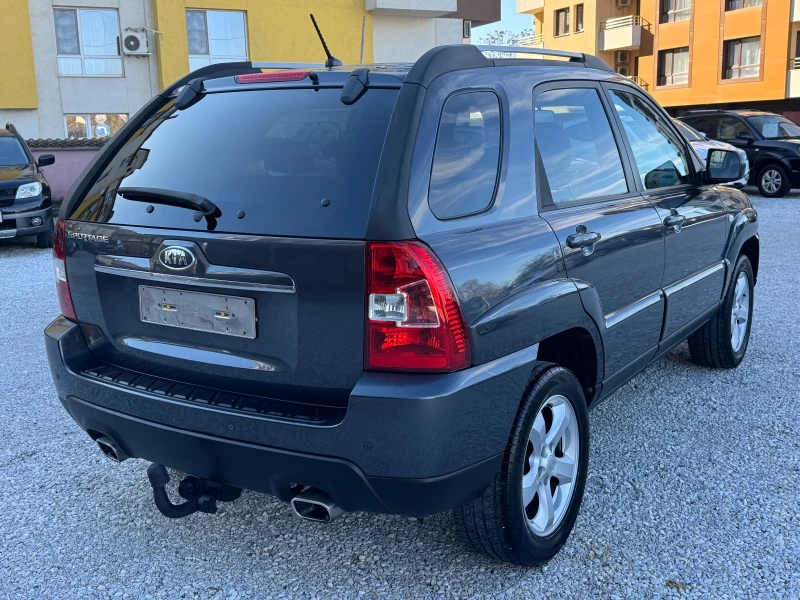 Kia Sportage 2, 0i* FACE LIFT* КОЖА* КАТО НОВА, снимка 6 - Автомобили и джипове - 48076244