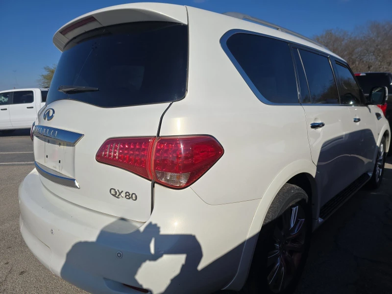 Infiniti QX80 КРАЙНА ЦЕНА, снимка 5 - Автомобили и джипове - 49028009