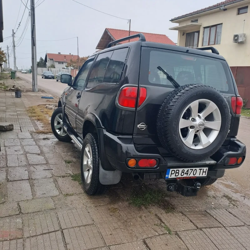 Nissan Terrano, снимка 9 - Автомобили и джипове - 52333423