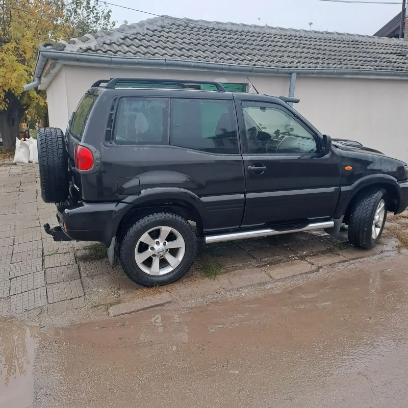 Nissan Terrano, снимка 4 - Автомобили и джипове - 52333423
