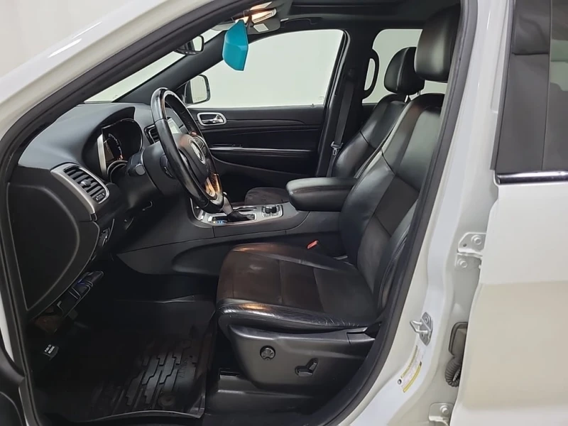Jeep Grand cherokee * ALTITUDE * CARFAX * БЕЗ ПЪРВОНАЧАЛНА ВНОСКА, снимка 5 - Автомобили и джипове - 52639548