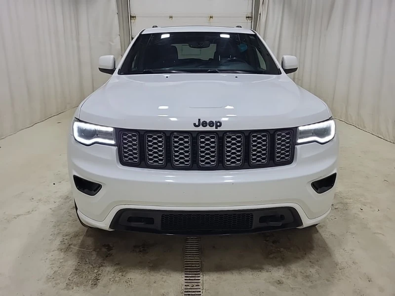 Jeep Grand cherokee * ALTITUDE * CARFAX * БЕЗ ПЪРВОНАЧАЛНА ВНОСКА, снимка 7 - Автомобили и джипове - 52639548