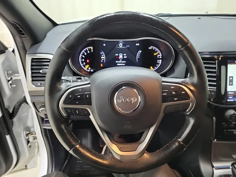 Jeep Grand cherokee * ALTITUDE * CARFAX * БЕЗ ПЪРВОНАЧАЛНА ВНОСКА, снимка 11 - Автомобили и джипове - 52639548