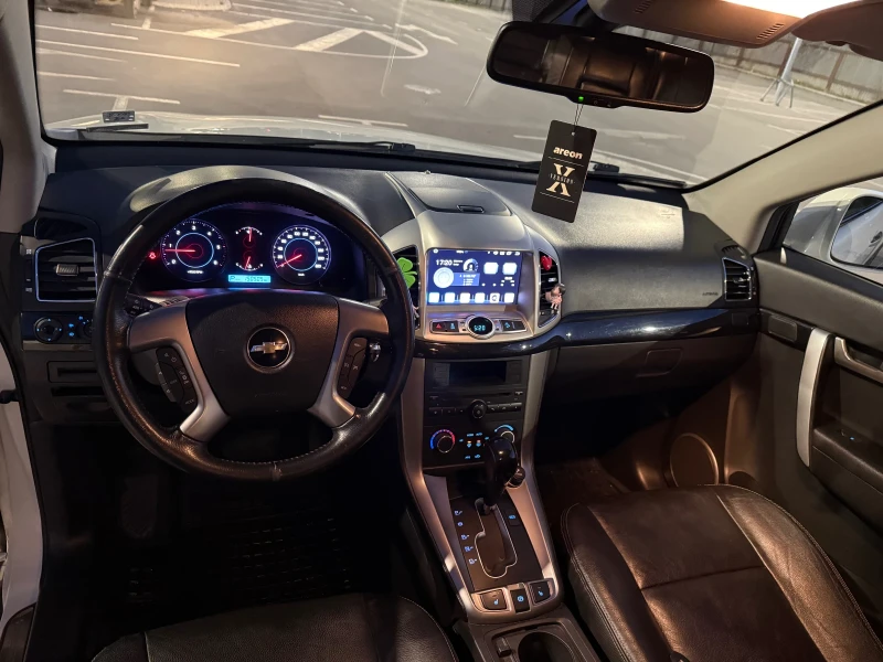 Chevrolet Captiva 2.2 VCDi 16V (184 кс) AWD, снимка 9 - Автомобили и джипове - 52793821