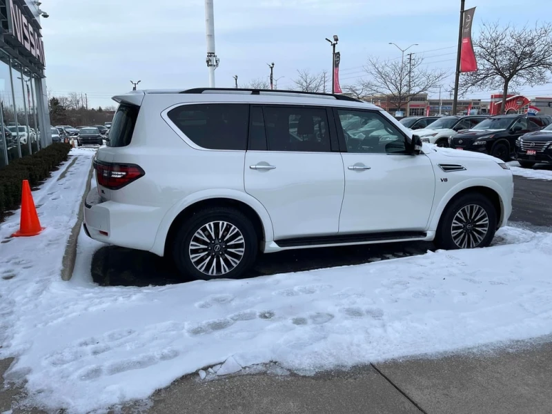 Nissan Armada * SL * CARFAX * БЕЗ ПЪРВОНАЧАЛНА ВНОСКА, снимка 3 - Автомобили и джипове - 52950372