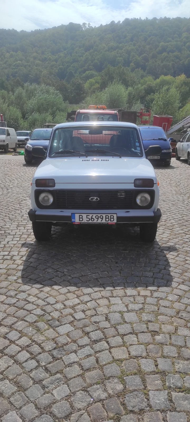 Lada Niva, снимка 10 - Автомобили и джипове - 47069067