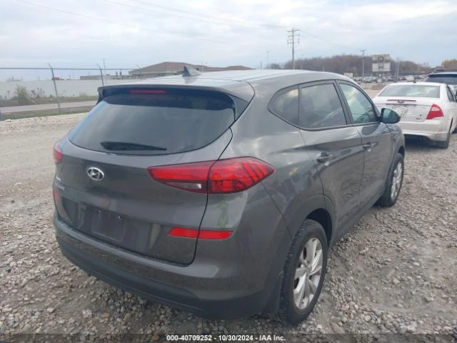 Hyundai Tucson SE FWD, снимка 4 - Автомобили и джипове - 48141157