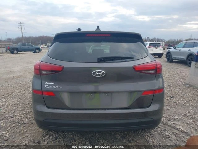 Hyundai Tucson SE FWD, снимка 6 - Автомобили и джипове - 48141157