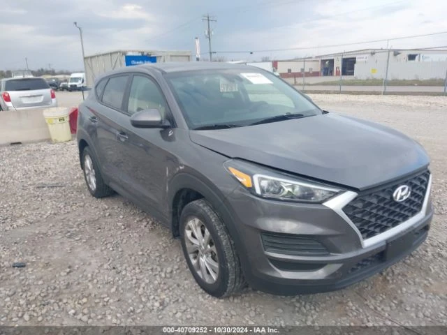 Hyundai Tucson SE FWD, снимка 2 - Автомобили и джипове - 48141157