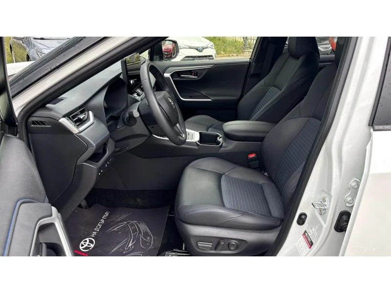 Toyota Rav4 2.5HSD SELECTION AWD, снимка 12 - Автомобили и джипове - 54364575