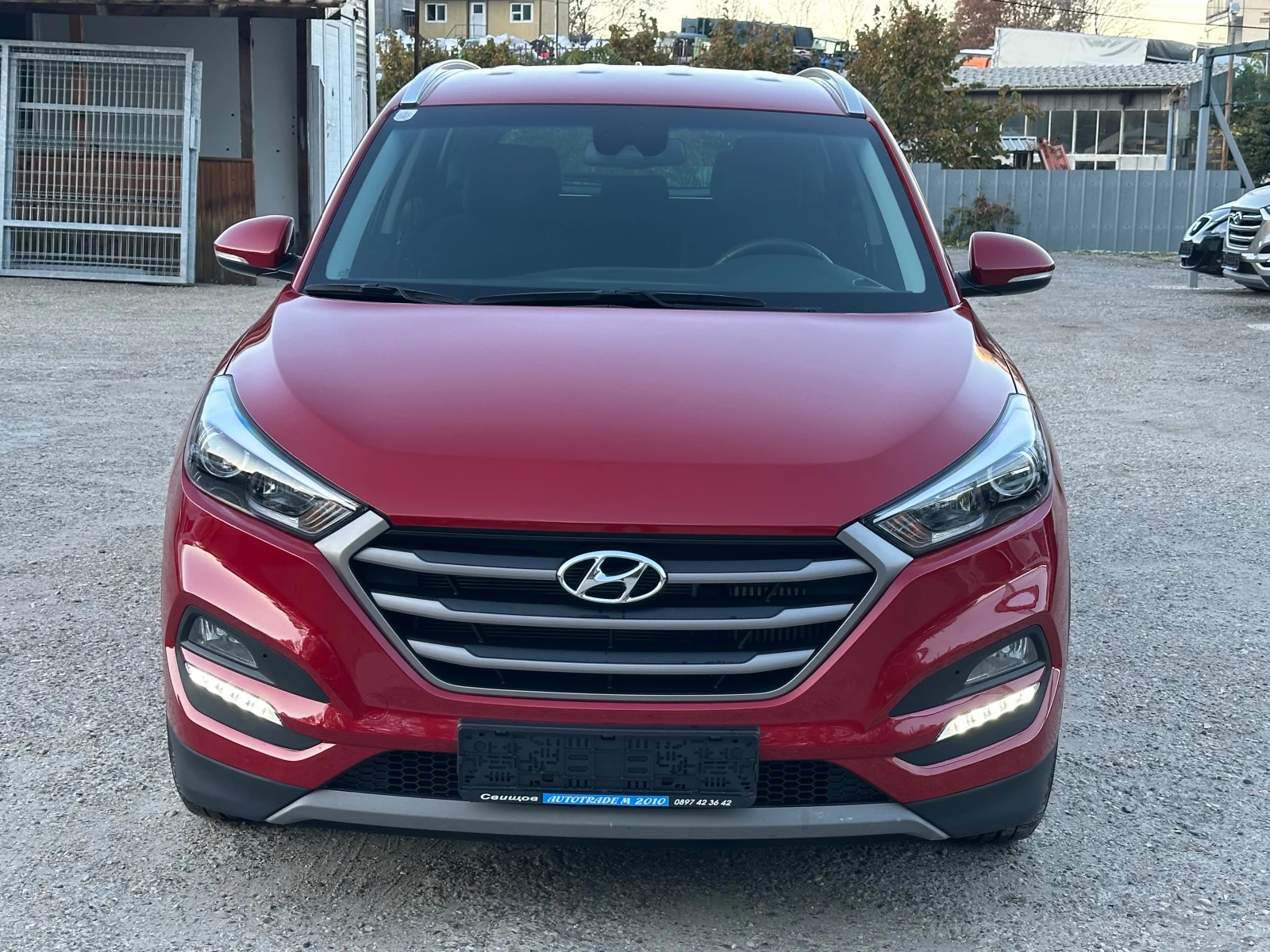 Hyundai Tucson 2.0CRDI* 4WD* TOP* 05.12.2017* 109200KM - изображение 2