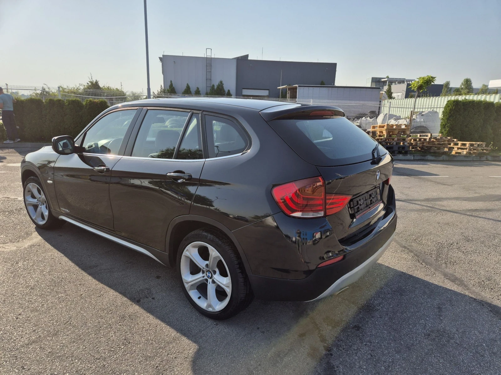 BMW X1  - изображение 5
