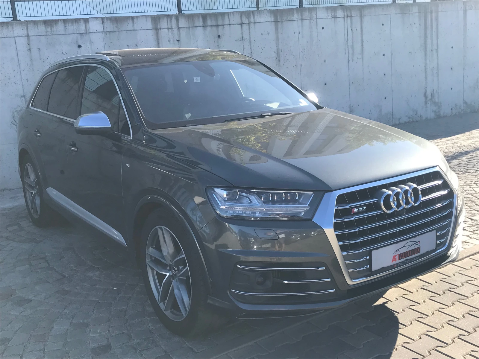 Audi SQ7 Sline/4x4/PANO/KAM/NAVI/HeadUP/Night/MULTY/Full .  - изображение 3