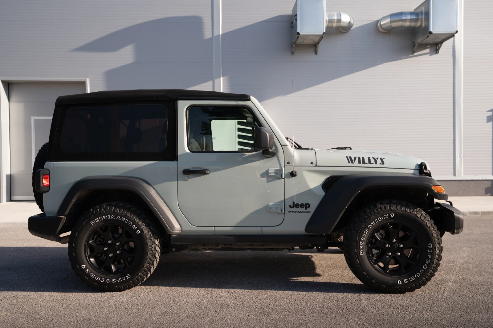 Jeep Wrangler Jeep Wrangler 2024г. 17 000км , снимка 6 - Автомобили и джипове - 53725681