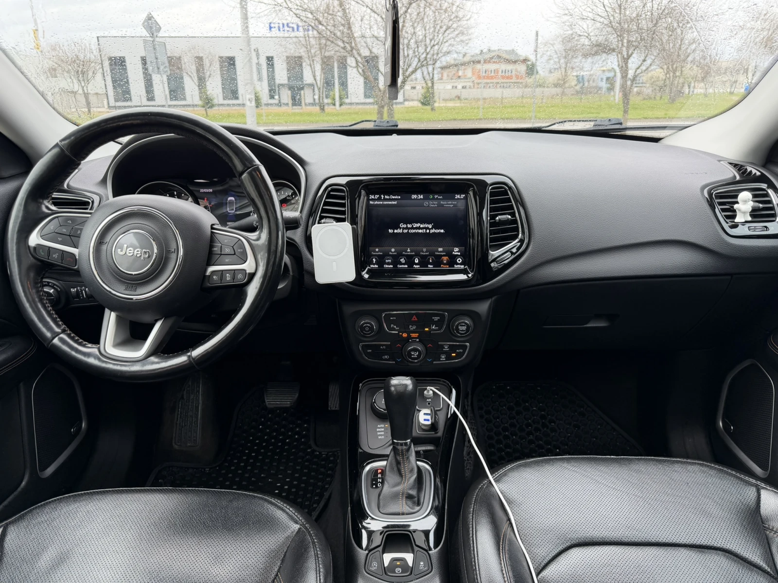 Jeep Compass 2.0D 4X4 LIMITED, снимка 3 - Автомобили и джипове - 53934119