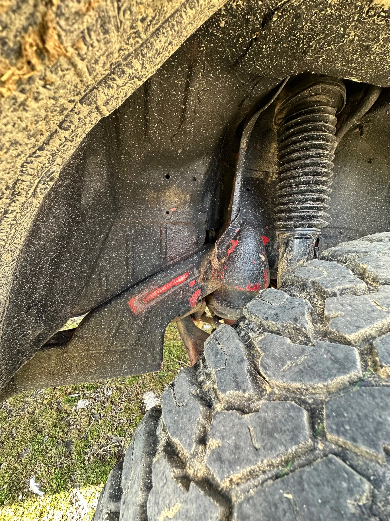 Suzuki Vitara 1.6 бензин/газ, снимка 9 - Автомобили и джипове - 53987549