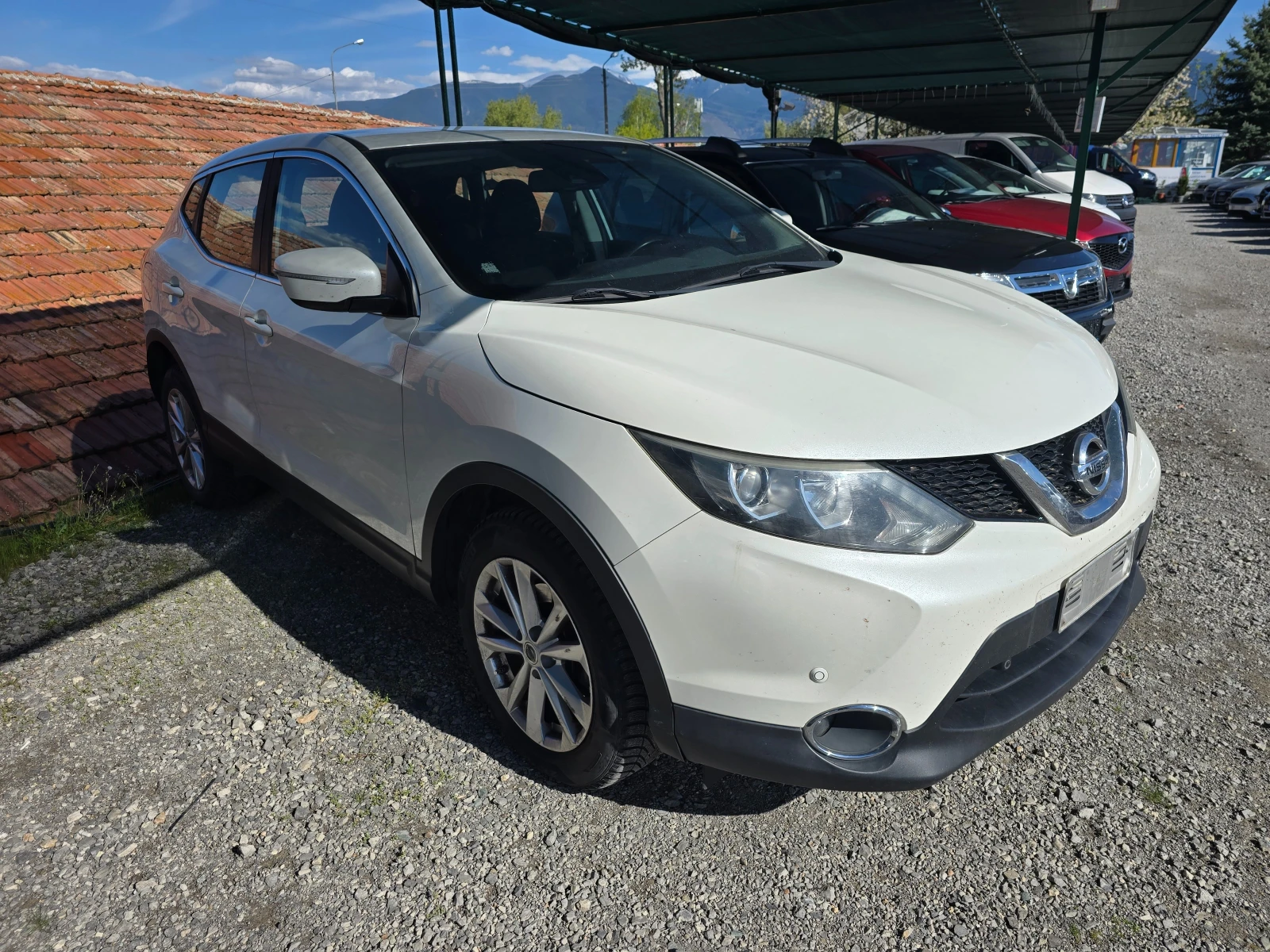 Nissan Qashqai 1.5DCi= Navi= Camera, снимка 2 - Автомобили и джипове - 54321637