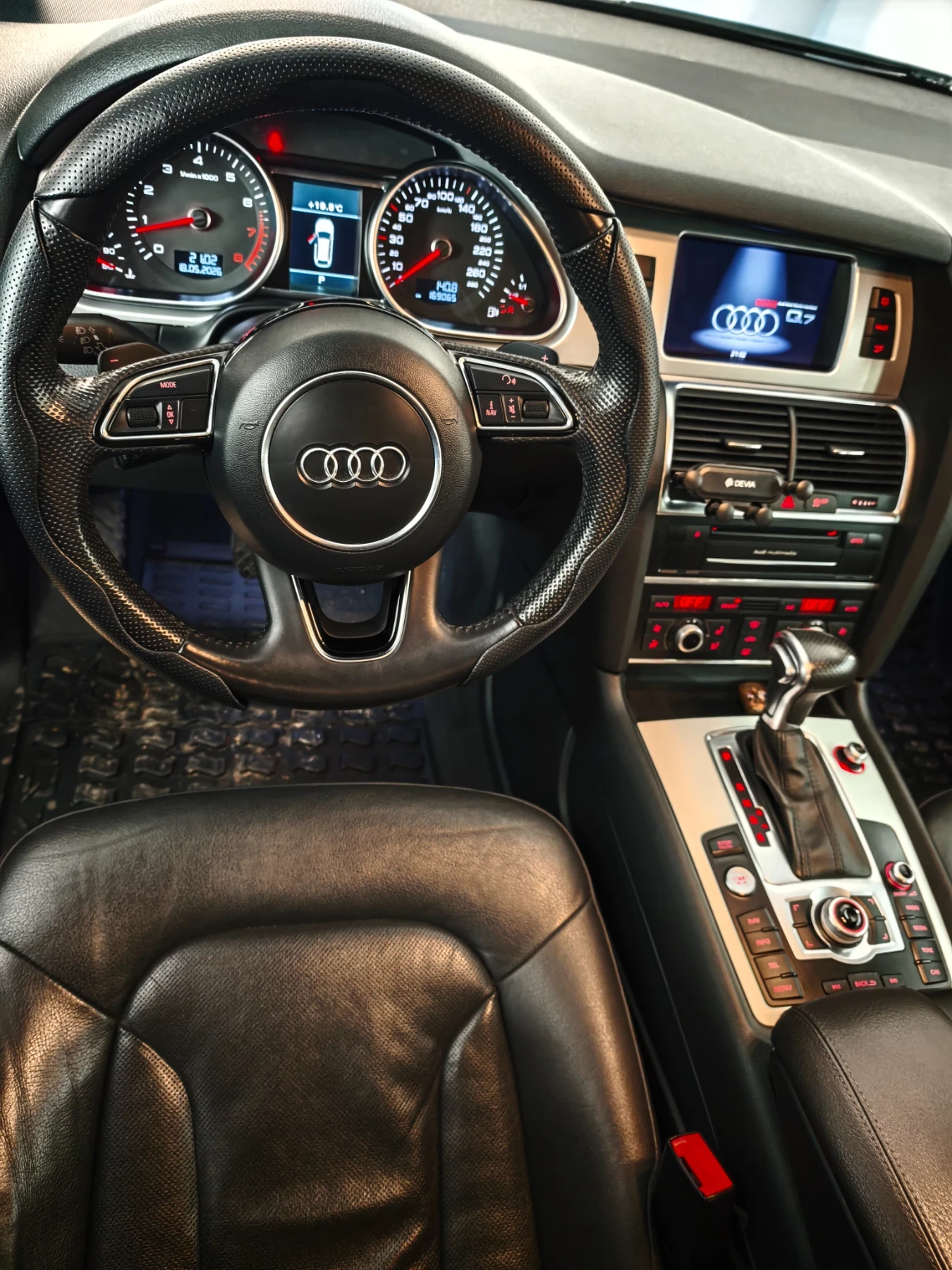 Audi Q7 3.0tfsi 7места, снимка 9 - Автомобили и джипове - 54598732