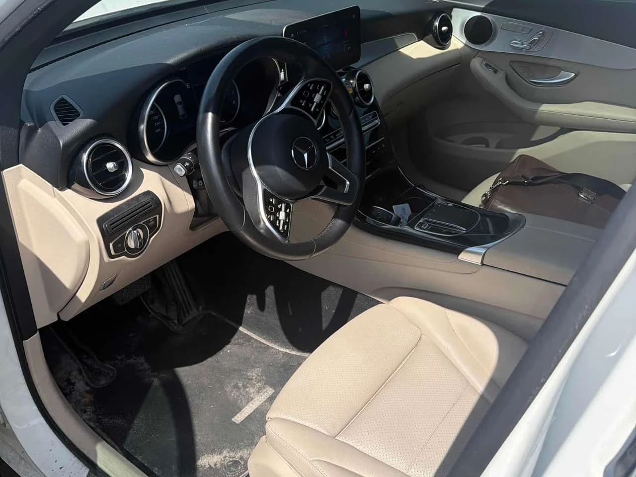 Mercedes-Benz GLC 300 COUPE * ПОДГРЕВИ * PANO * АВТОКРЕДИТ * CARFAX, снимка 5 - Автомобили и джипове - 55073995