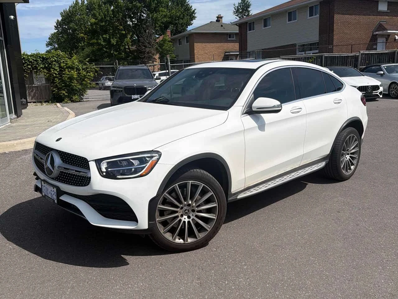 Mercedes-Benz GLC 300 COUPE * ПОДГРЕВИ * PANO * АВТОКРЕДИТ * CARFAX