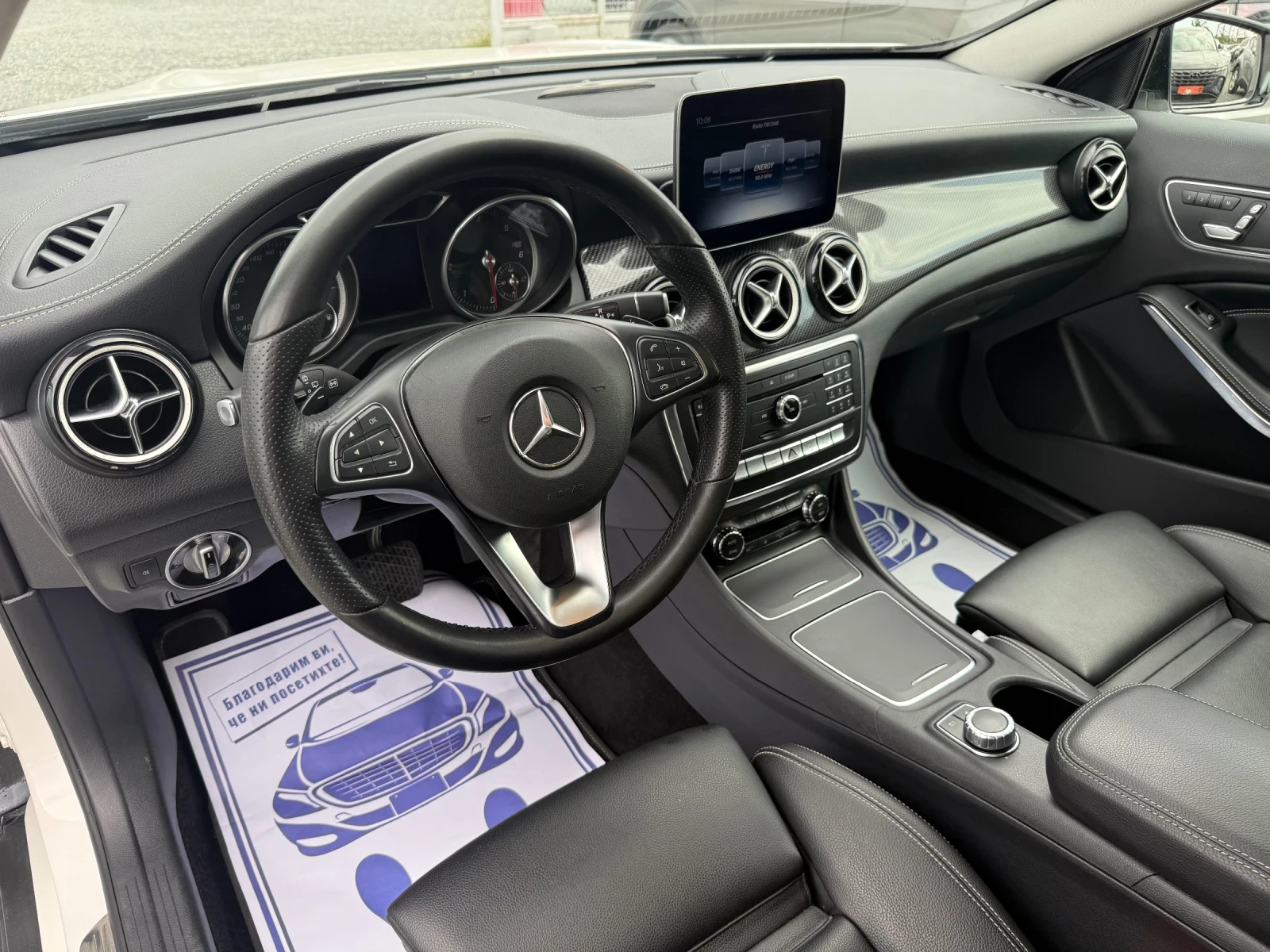 Mercedes-Benz GLA 200 (KATO НОВА)^(4-MATIC), снимка 11 - Автомобили и джипове - 55406753