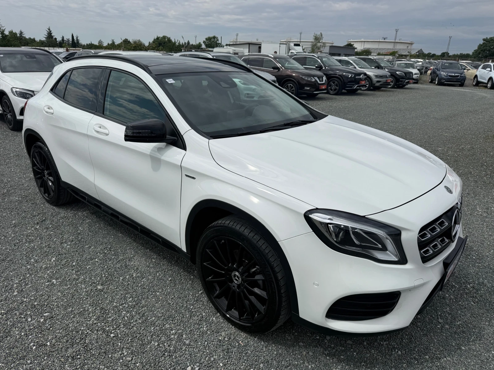 Mercedes-Benz GLA 200 (KATO НОВА)^(4-MATIC), снимка 3 - Автомобили и джипове - 55406753