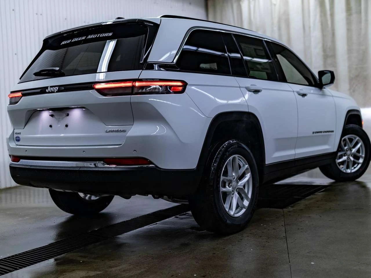 Jeep Grand cherokee 4x4 Laredo X Roof Bcam Pseat | Mobile.bg � ����������� 8