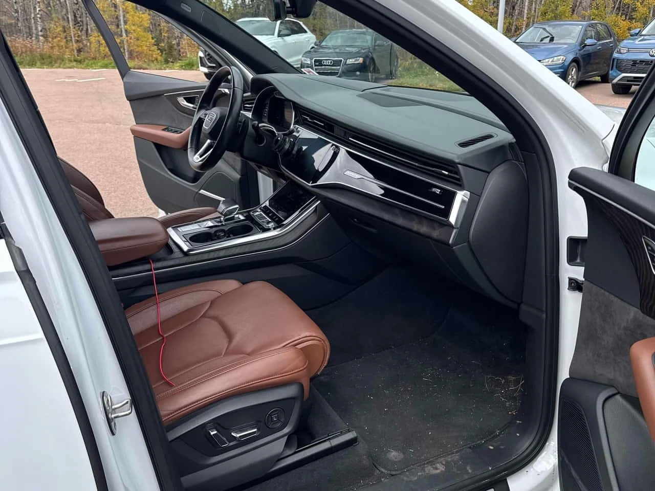 Audi Q7 Technik/ДИСТР/360/ХЕДЪП/ОБДУХ/КЛИП/ПРЕДСТАВИТЕЛСТВ, снимка 13 - Автомобили и джипове - 56715176