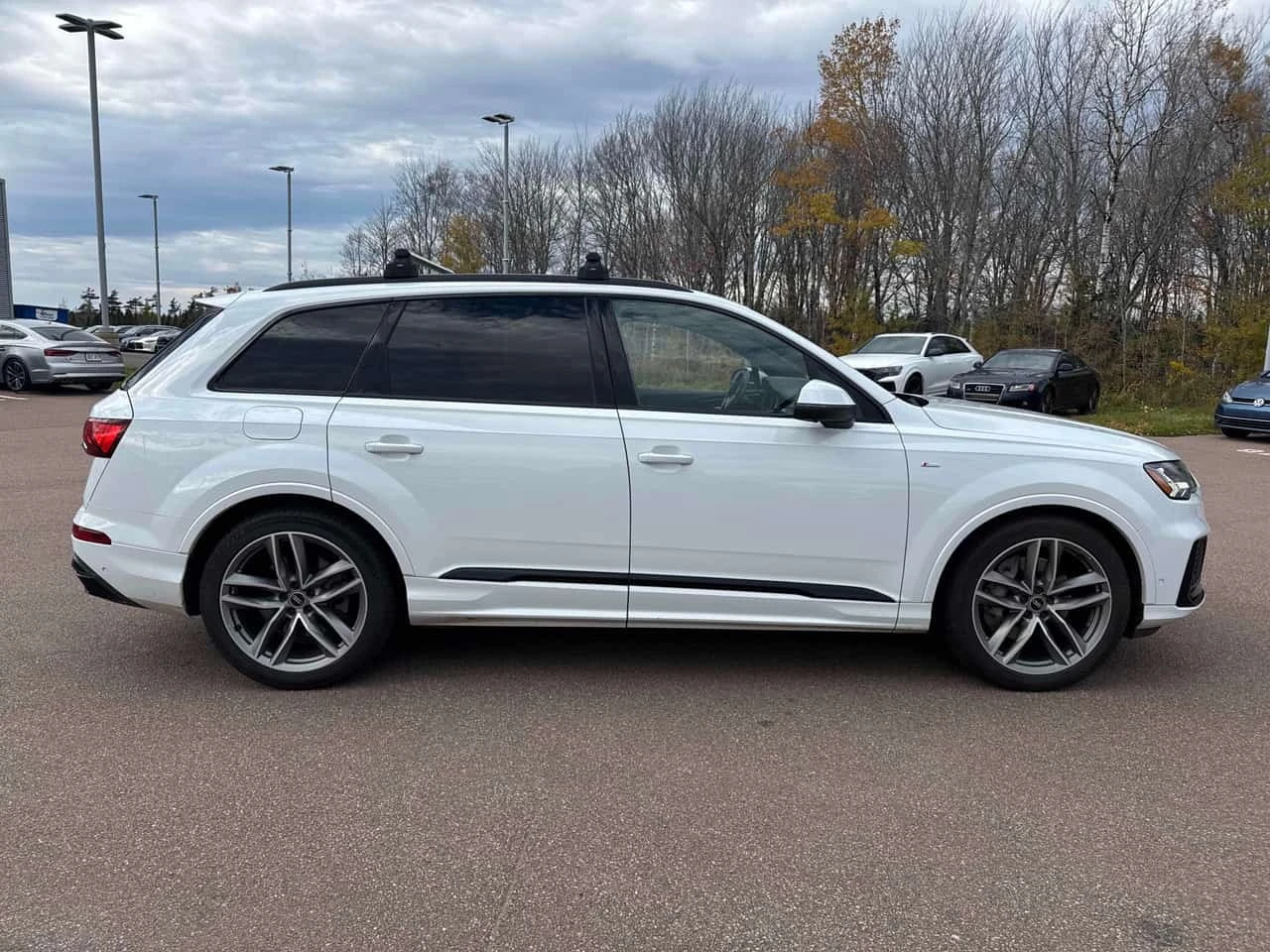 Audi Q7 Technik/ДИСТР/360/ХЕДЪП/ОБДУХ/КЛИП/ПРЕДСТАВИТЕЛСТВ, снимка 3 - Автомобили и джипове - 56715176