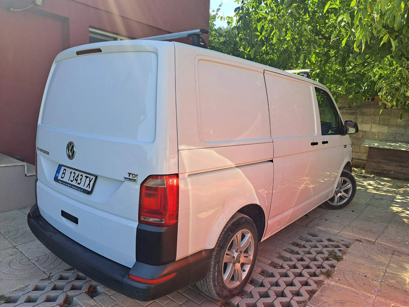 VW Transporter T6 - изображение 4