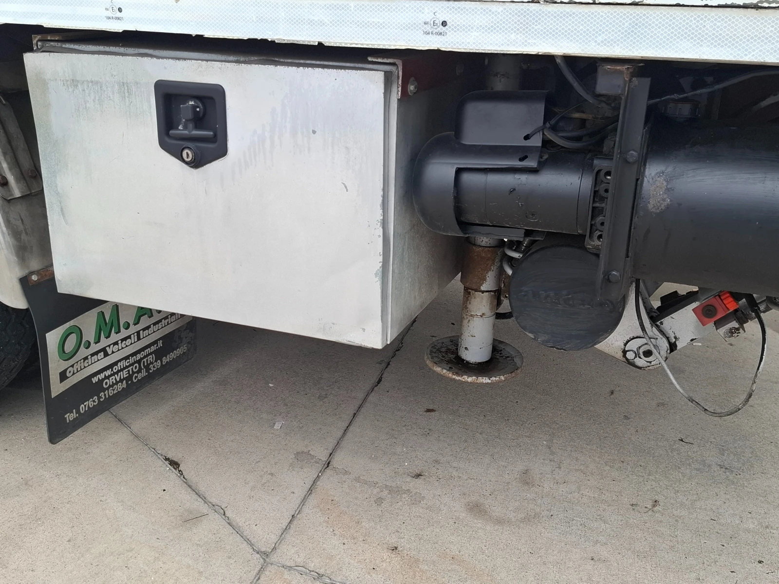 Iveco Daily До3.5т/2.8TD/Клима/Хладилен - изображение 10