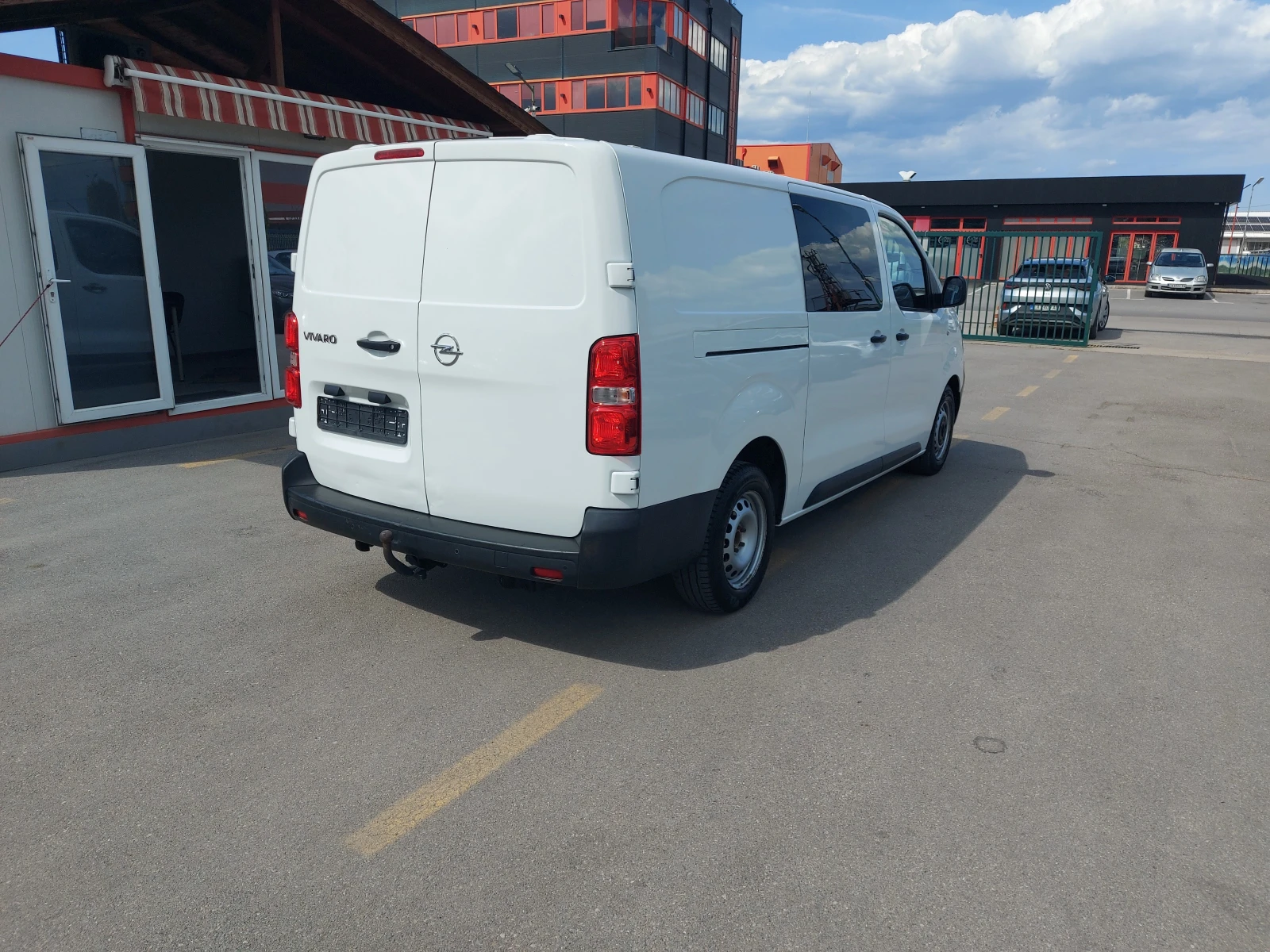 Opel Vivaro C* 2.0 D* 150 к.с.* 6 местен* MAXI* N1* 6 МТ, снимка 7 - Бусове и автобуси - 54343941