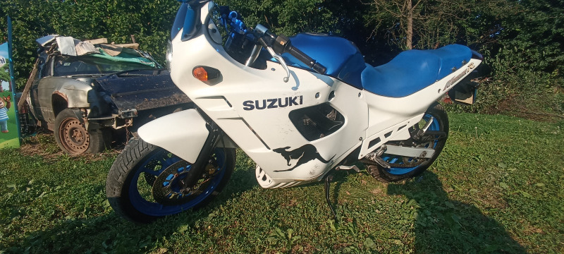 Suzuki Katana GSX600FU, снимка 2 - Мотоциклети и мототехника - 46280687