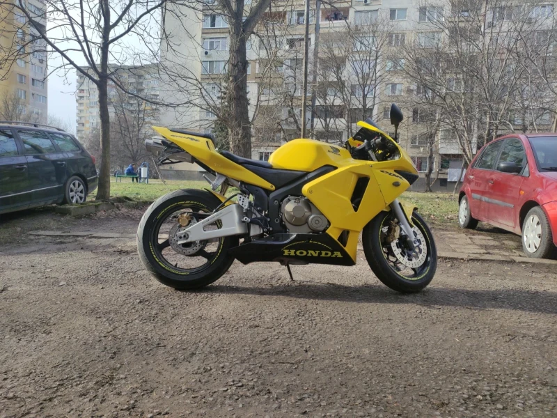 Honda Cbr, снимка 1 - Мотоциклети и мототехника - 48839171